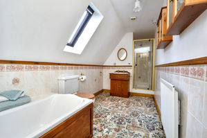 Photo 25- click for photo gallery